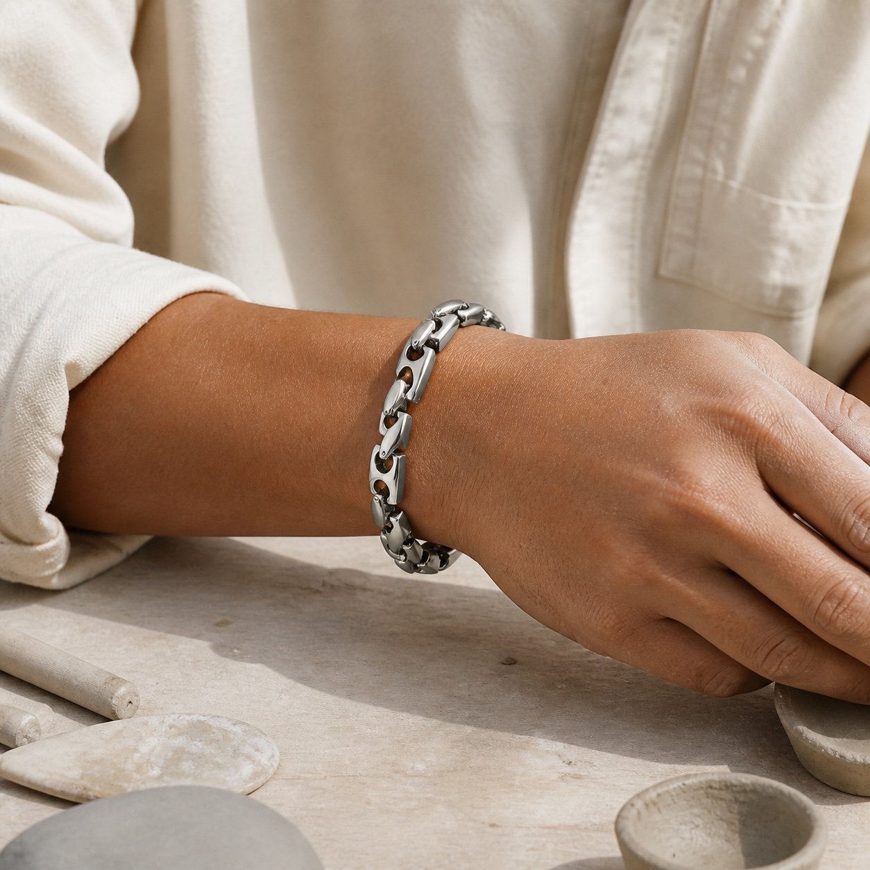 Stainless Steel Anchor Chain Bracelet — detail view Stainless Steel Anchor Chain Bracelet — detail view