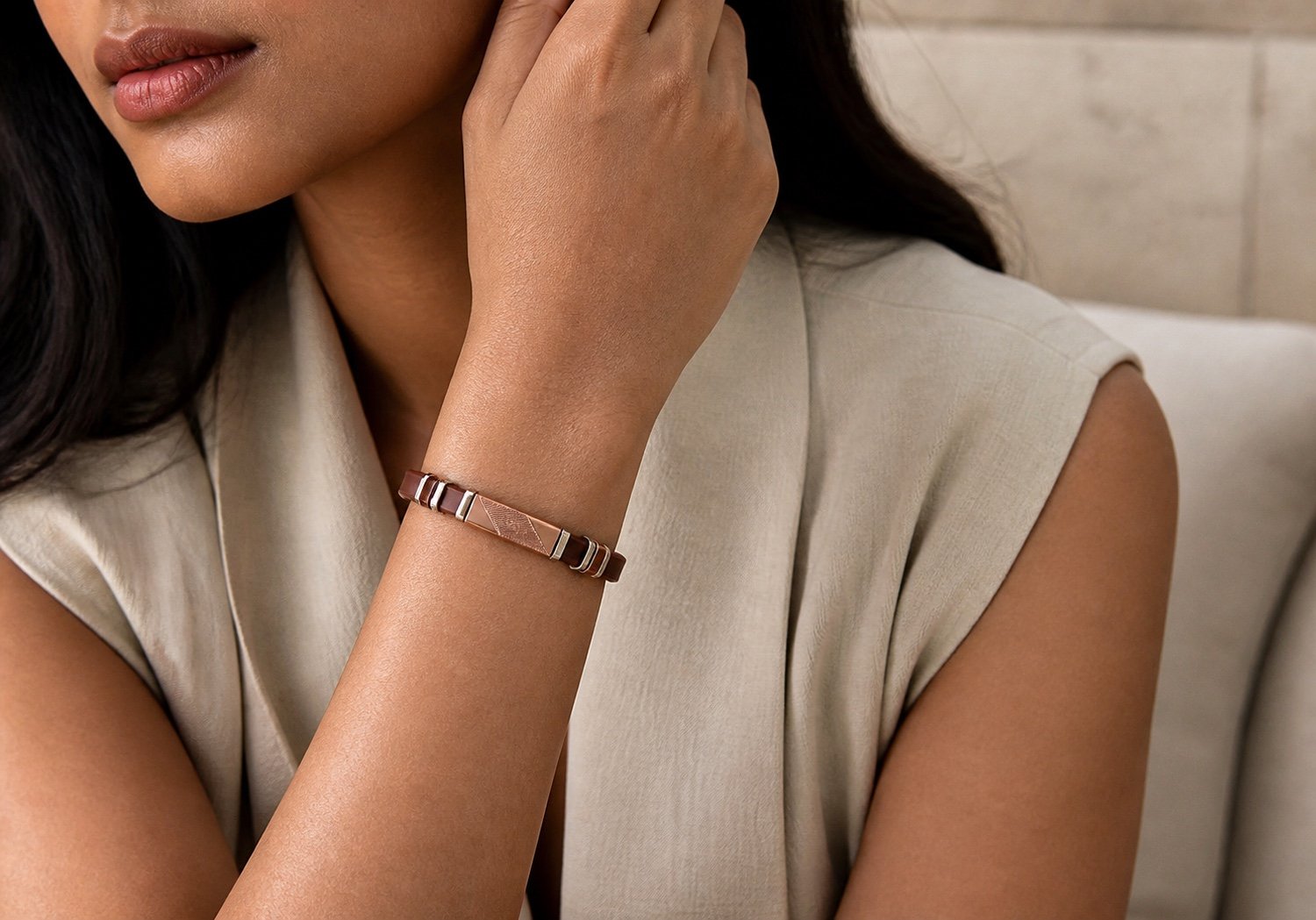 brown silicone & chocolate tone steel bracelet — detail view Brown Silicone & Chocolate-Tone Steel Bracelet — detail view