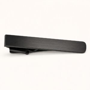 Black Stainless Steel Slim Tie Clip — product view